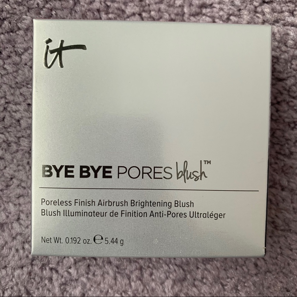 NEW: IT Cosmetics Bye Bye Pores Blush
